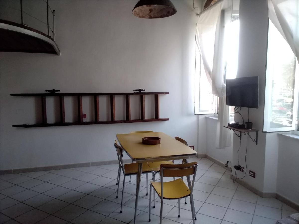 Casina Del Porto Villa Ливорно Екстериор снимка